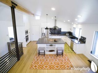 2744 Juneau St, Anchorage, AK 99508