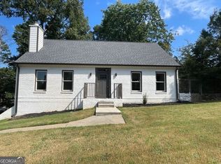 759 Brownlee Ln, Lawrenceville, GA 30044
