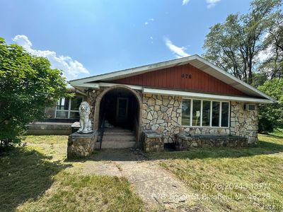 678 Jipson St, Blissfield, MI, 49228