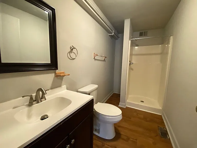 Welcome to 400 East Clayton Street! — Photo 35