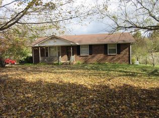 937 Hogan Ln, Clarksville, TN 37043