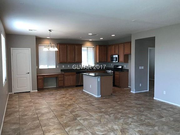 5th image of 5932 Magic Oak St