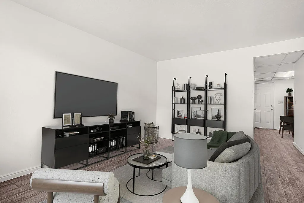 Townhomes on 86th — Photo 1