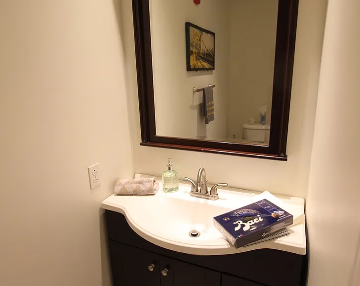 139 7th St #2000 — Photo 7