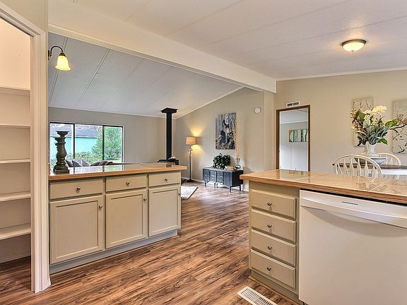 3rd image of 29608 68th Avenue Ct S