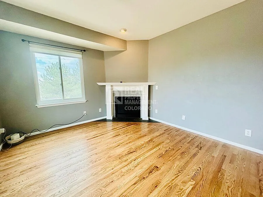 Welcome Home To This Clean and Modern Arvada Townhome! — Photo 4