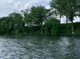 8 Royal Oaks Rd, Royal, MN 56132