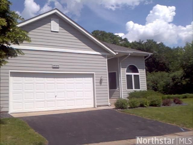 1st image of 831 Southcross Dr E