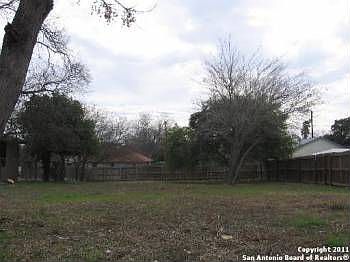 1st image of 1722 E Highland Blvd