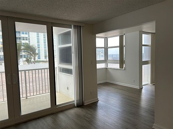 4th image of 1370 S Ocean Boulevard #306
