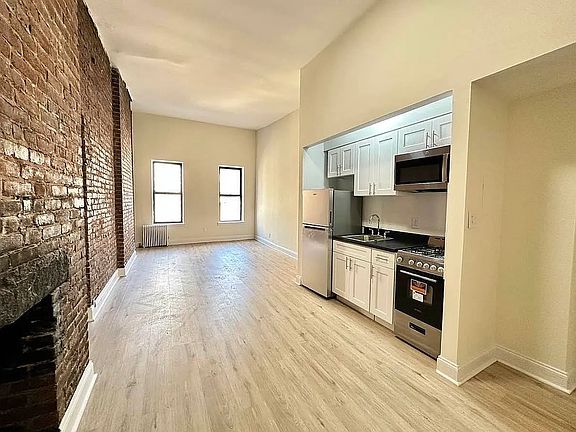 2nd image of 145 Sullivan St #4T