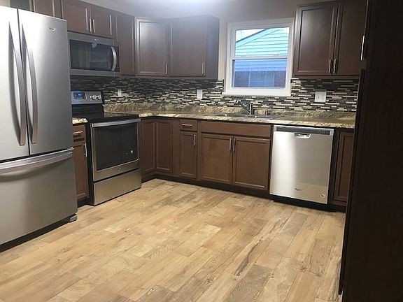 3rd image of 5404 Johannsen Ave