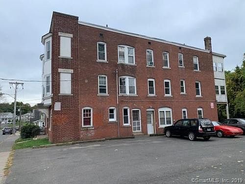 2nd image of 187 E Main St #1