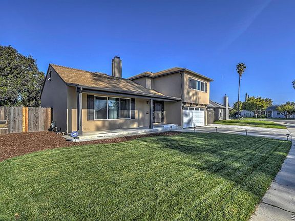 2nd image of 135 Rideout Way
