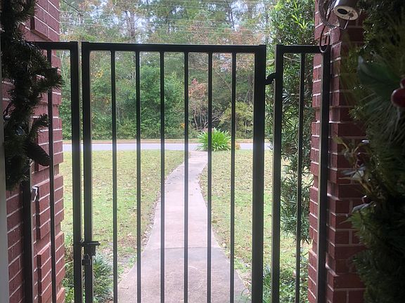 secure custom gate