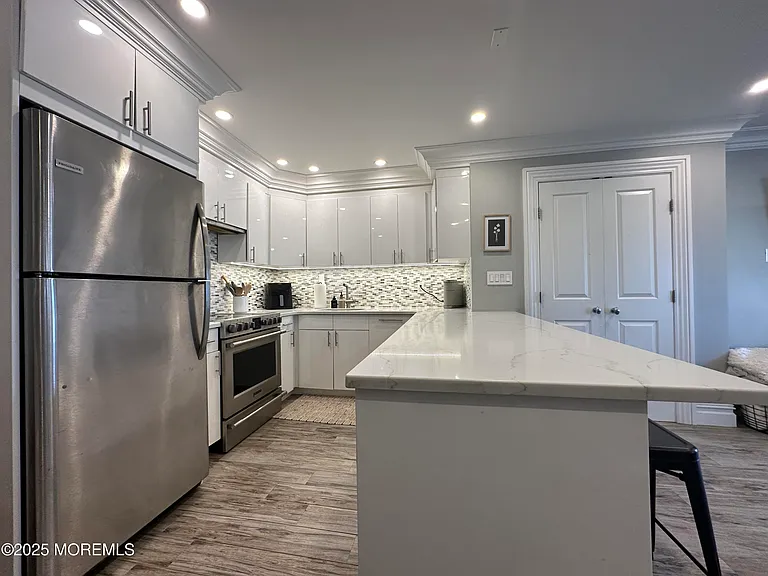 1501 Ocean Ave #A15 — Photo 9