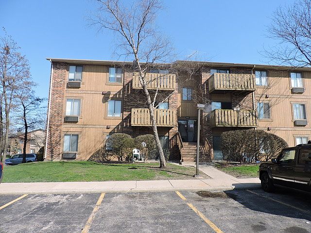 2nd image of 746 Prescott Dr #307