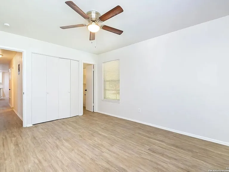 5915 Gabor Dr — Photo 16