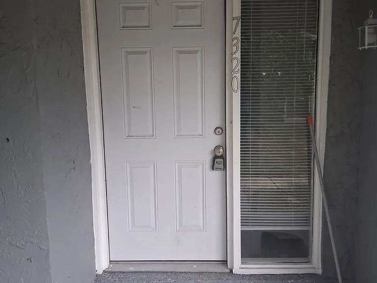 7320 Balboa Dr #7320 — Photo 2
