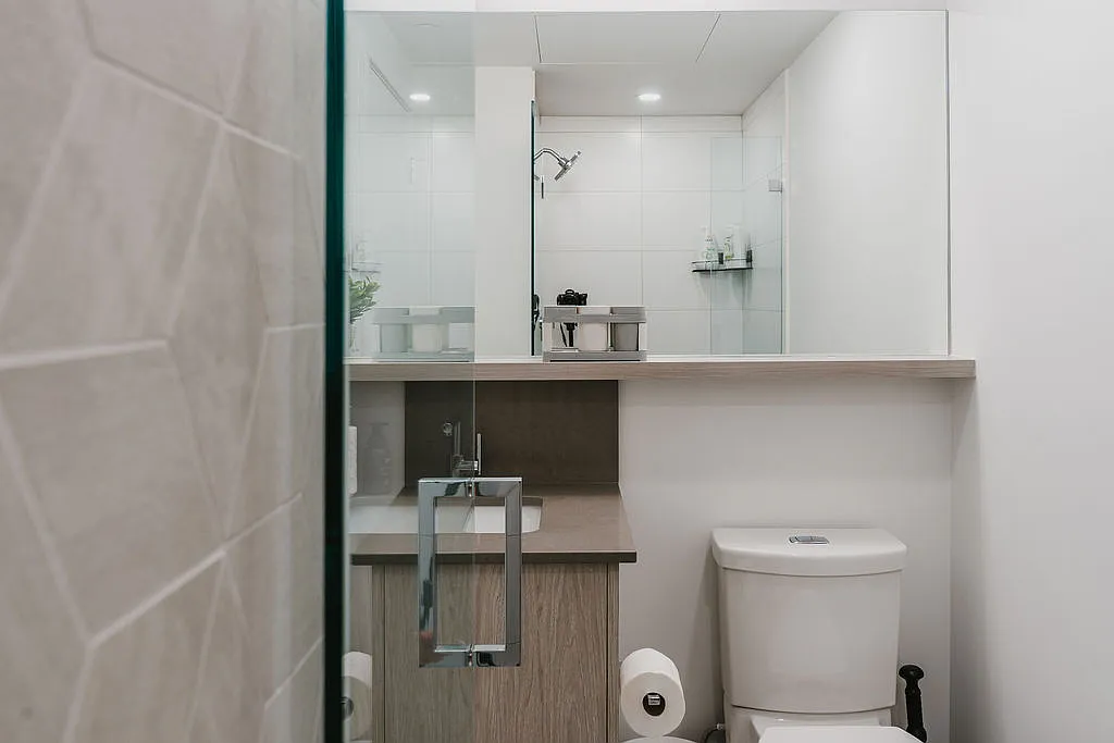 Studio, $1,875 — Photo 2