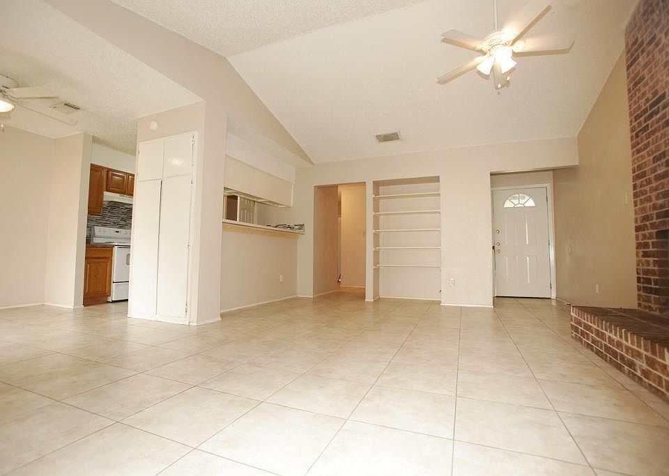 1st image of 11802 Alpheus Ave APT C