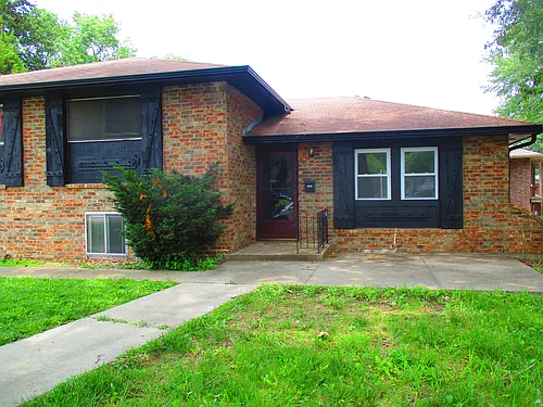 4940 Powell Ave #A Photo 1
