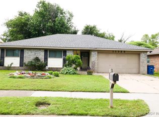 11720 E 28th St, Tulsa, OK 74129