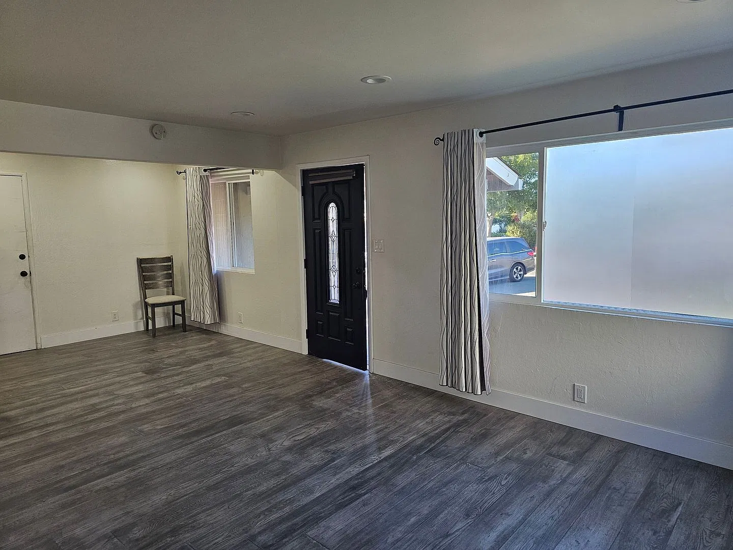Fabulous 4 Bedroom In Milpitas — Photo 4