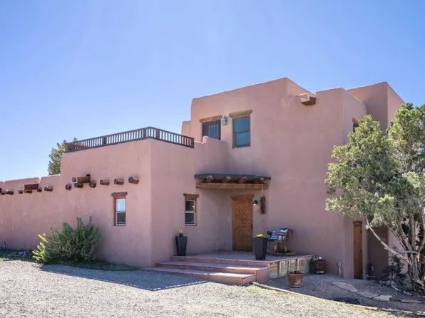 54 Old Agua Fria Rd W, Santa Fe, NM 87508