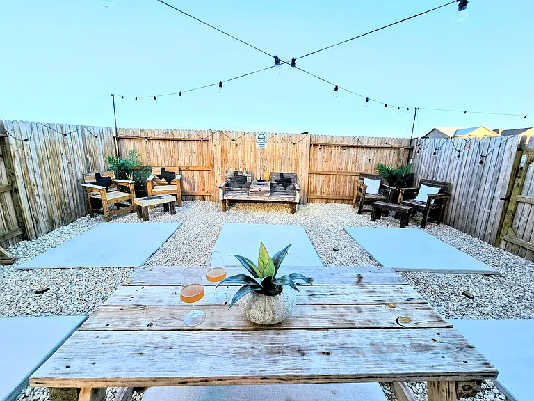 7544 Magnolia Vlg #101 — Photo 19