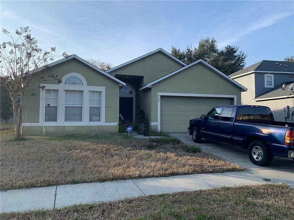 1st image of 868 Vanderbilt Dr