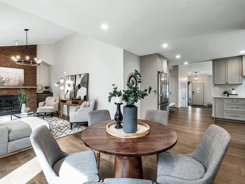 1st image of 12 Invermere Pl #A