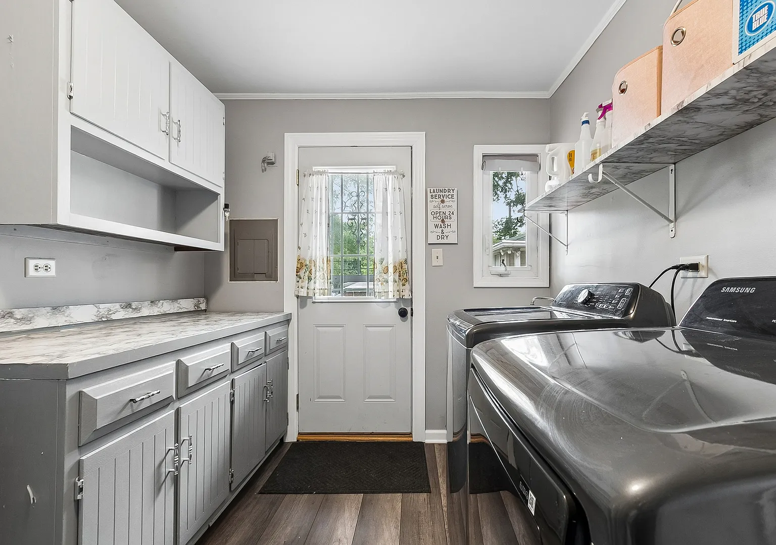 3 bed, 1092 sqft, $2,200 — Photo 4