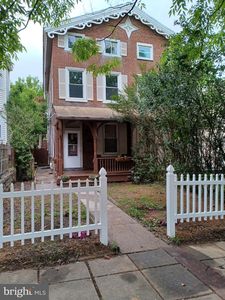 709 W Marshall St, Norristown, PA, 19401