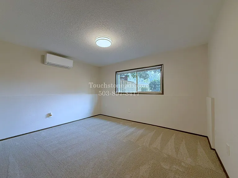 120 SE 176th Pl — Photo 6