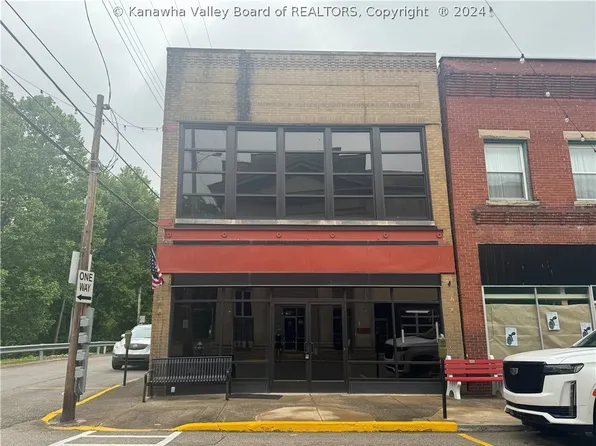 1 Main St, Clendenin, WV 25045