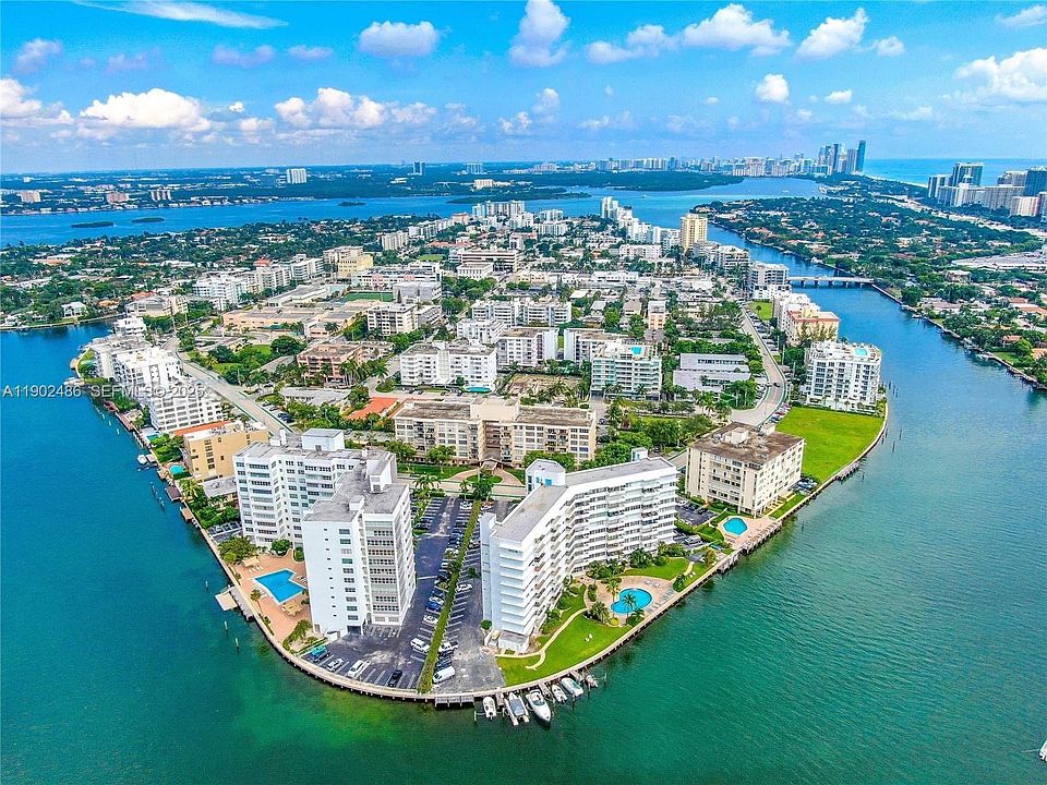 1st image of 9102 W Bay Harbor Dr #6-B