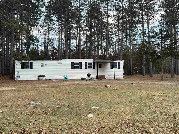 N1628 Amherst Rd, Lyndon Station, WI 53944