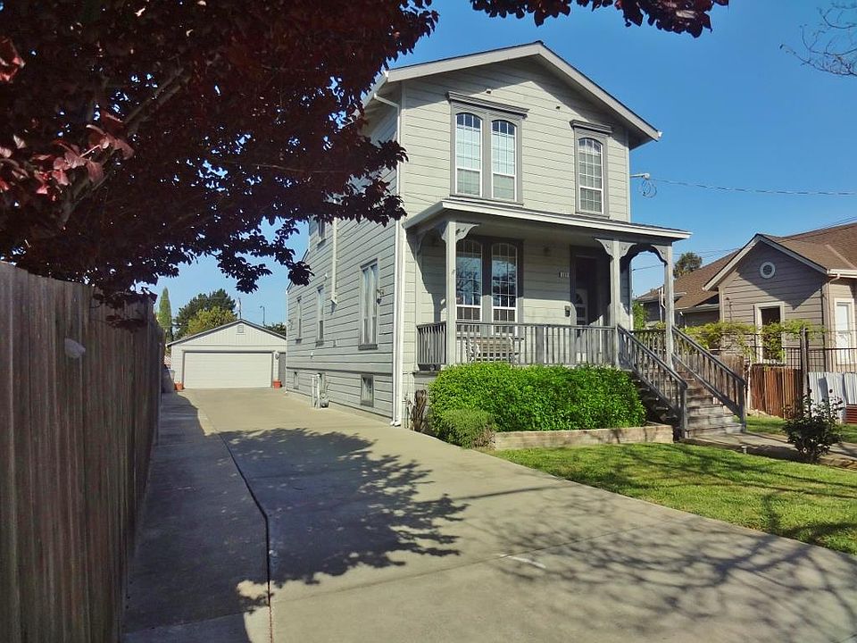 1st image of 689 Delmas Ave