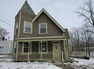 211 S Main St, De Graff, OH 43318