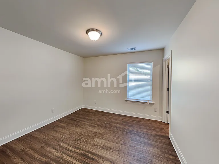 7062 Creeksong Dr — Photo 24