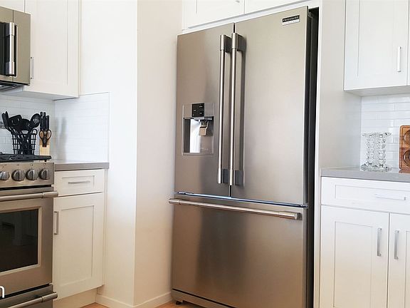 5th image of 738 S Ogden Dr APT 401