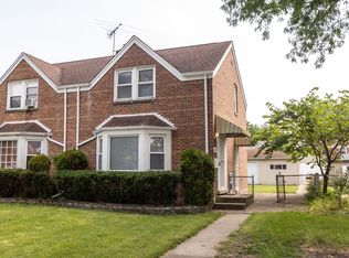 7817 W Balmoral Ave, Chicago, IL