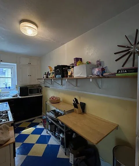 906 W 22nd St #4 — Photo 3
