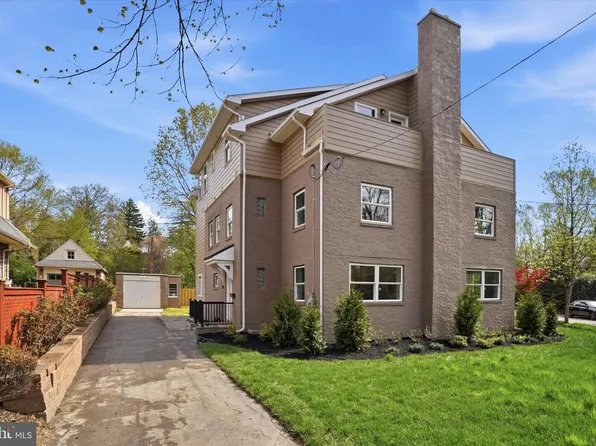 425 Grove Pl, Narberth, PA 19072