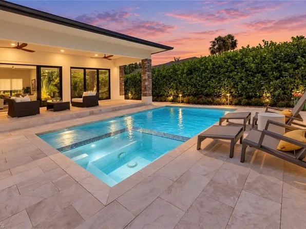 167 Burning Tree DR, NAPLES, FL 34105