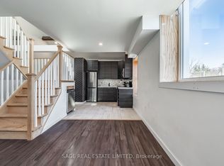 14 Cross St #1, Hamilton, ON L9H 2R4