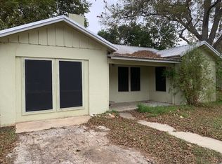 307 Riverside Dr, San Marcos, TX 78666