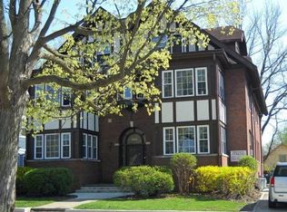 603 W Green St, Champaign, IL