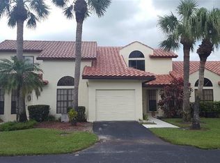 18596 Woodstream Dr, Boca Raton, FL 33498